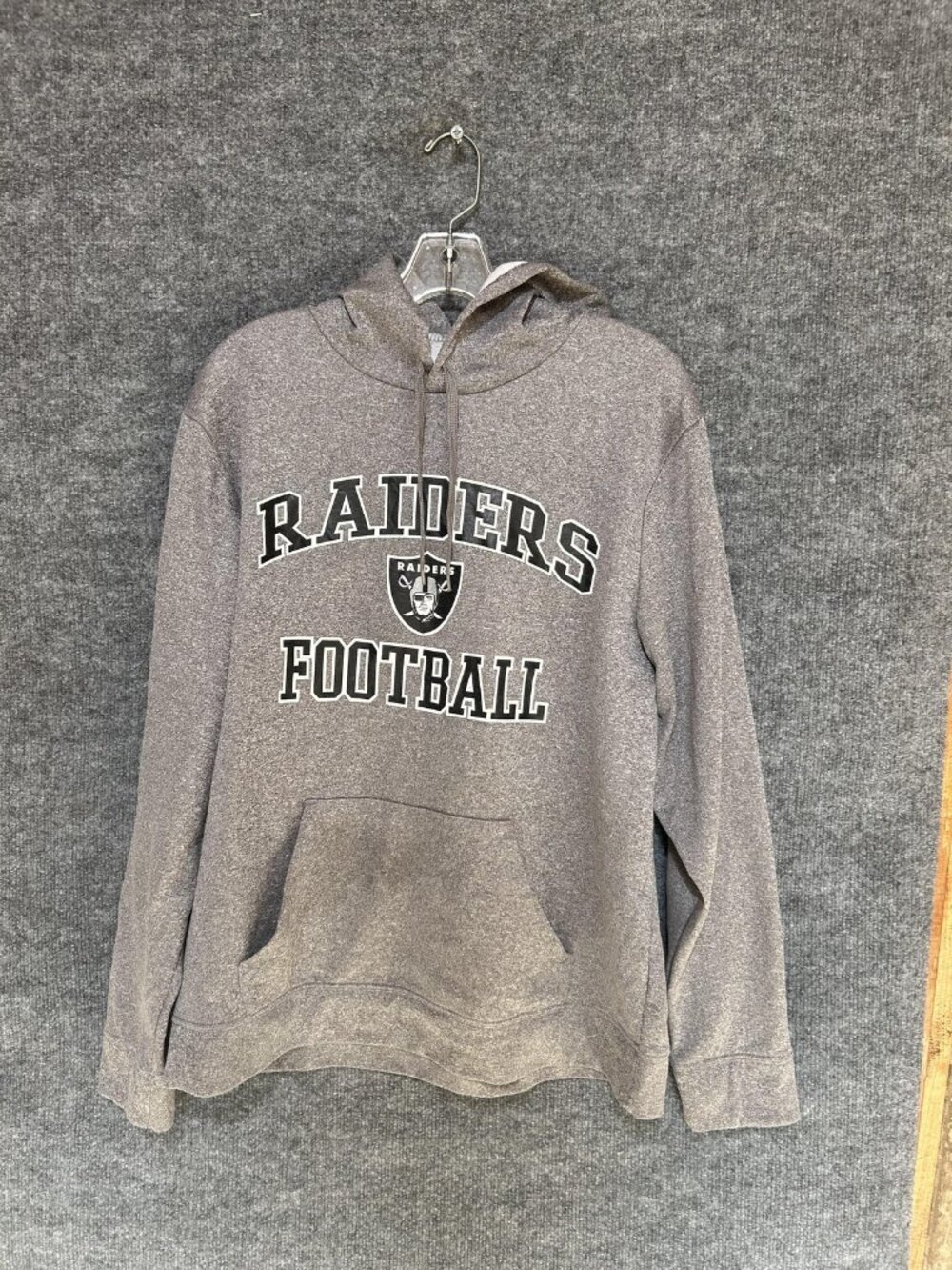 Las Vegas Raiders Hoodie Sweatshirt Mens Large Gray NFL Football Majestic Fleece